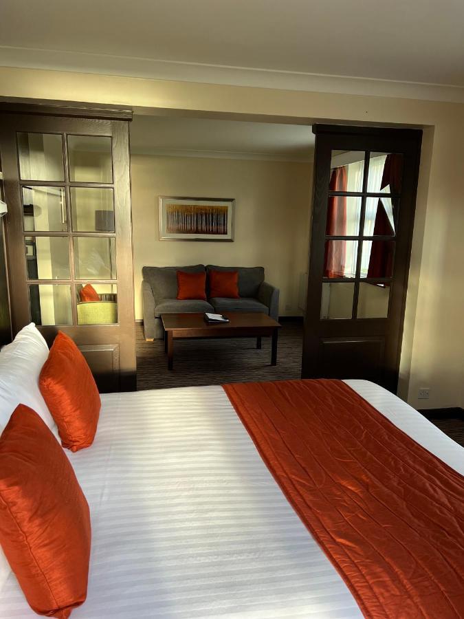 Dragonfly Hotel Peterborough Exterior photo